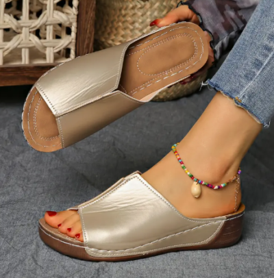 שחור - כפכפי נוחות מהממות עוטפות את הרגל